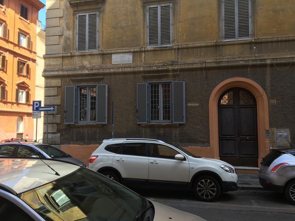 Appartamento Delightful 100 Meters From The Colosseum Roma