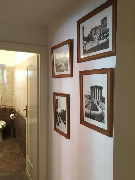 Delightful 100 Meters From The Colosseum Roma