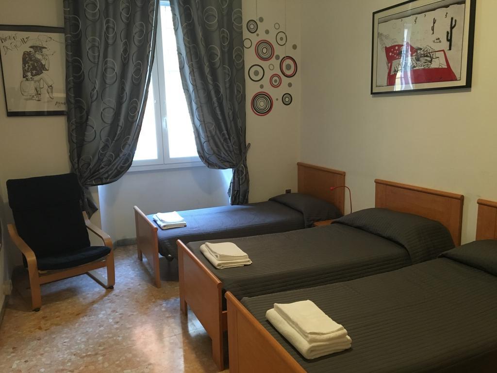 Delightful 100 Meters From The Colosseum Roma
