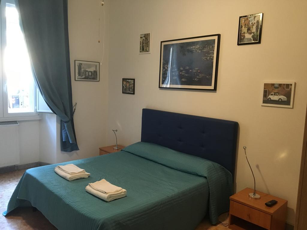 Delightful 100 Meters From The Colosseum Roma